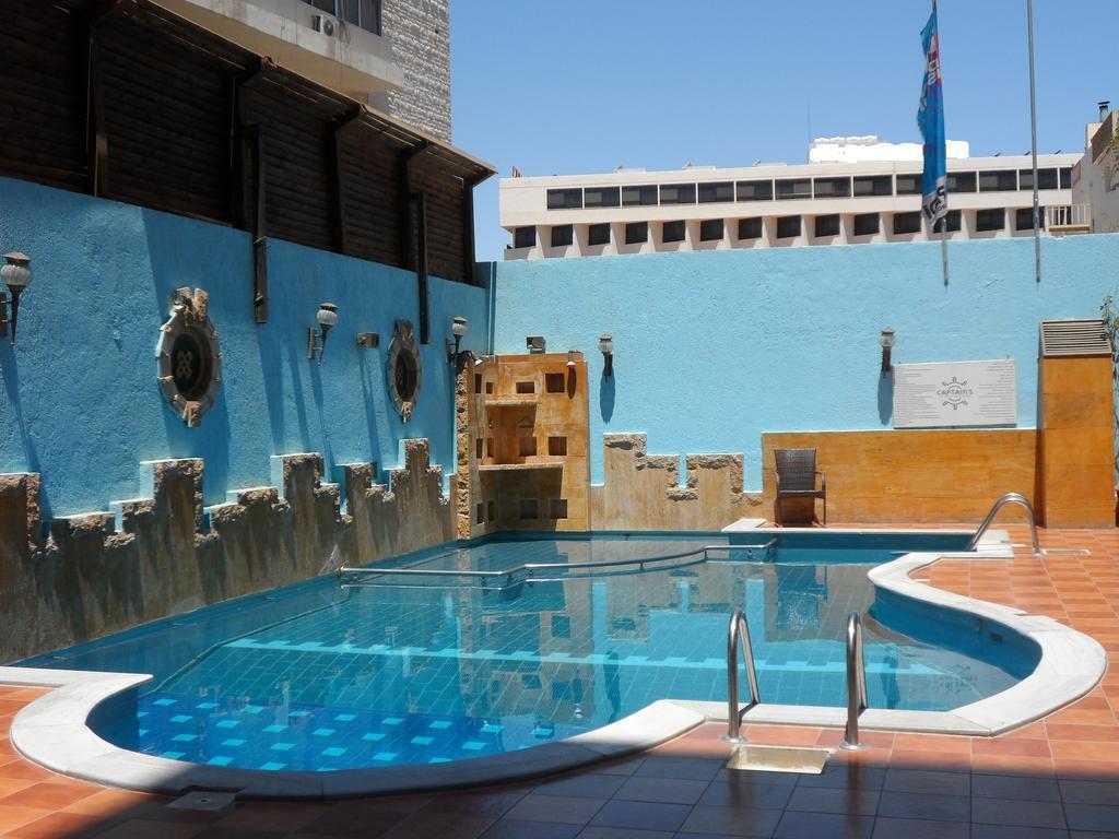 Captain'S Tourist Hotel Aqaba Exterior photo